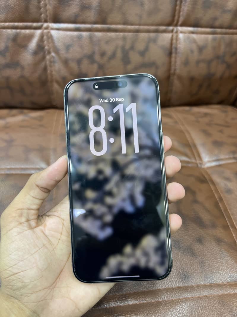 Apple iPhone 15 Pro Max 1