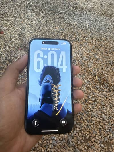 Apple iPhone 16