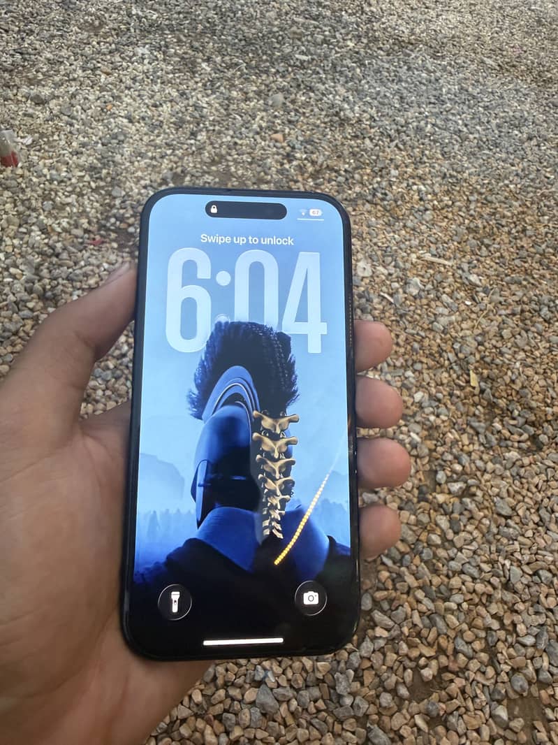 Apple iPhone 16 0