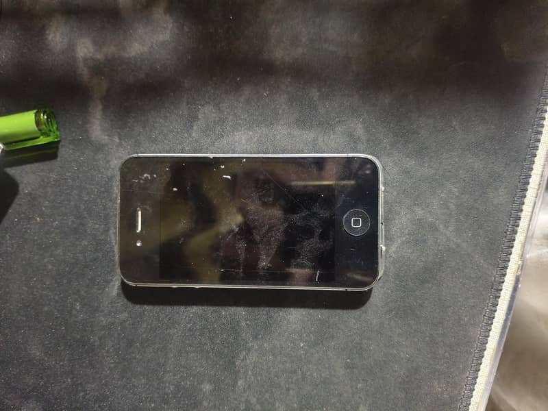 iPhone 4S battery 6
