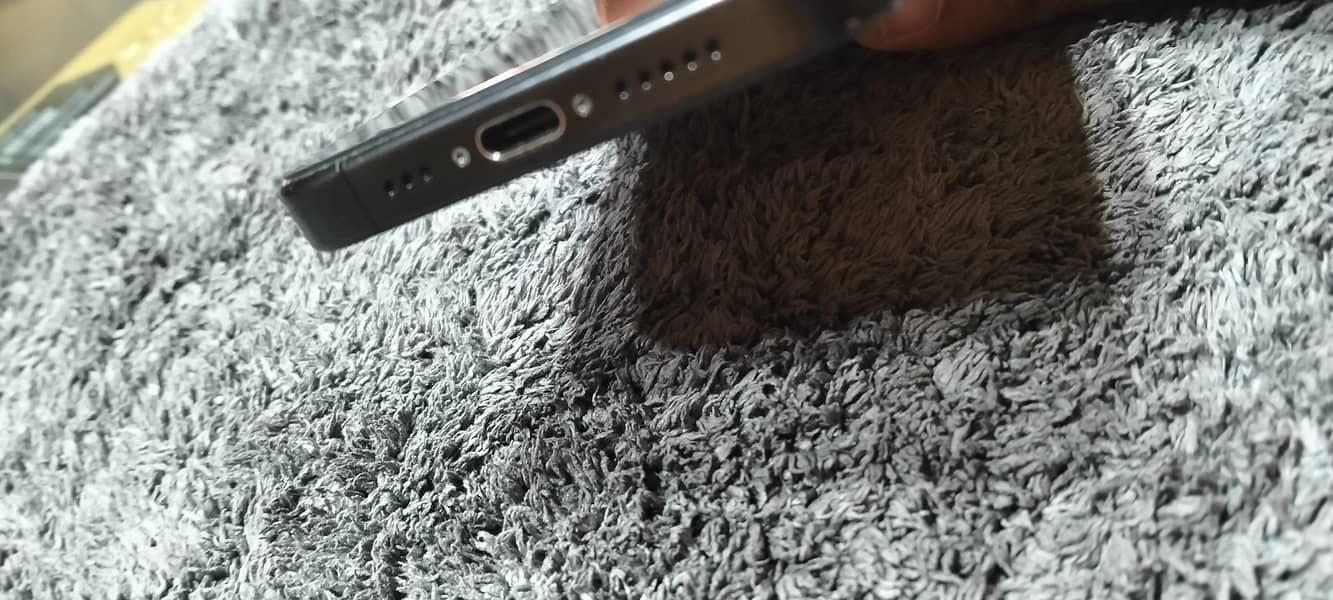 Apple iPhone 15 Pro 5