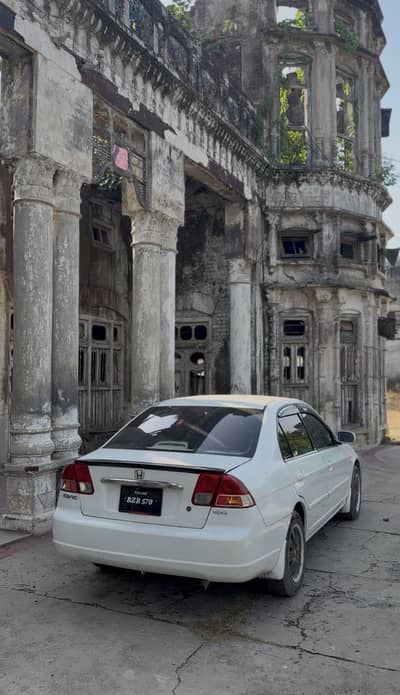 Honda Civic EXi 2005