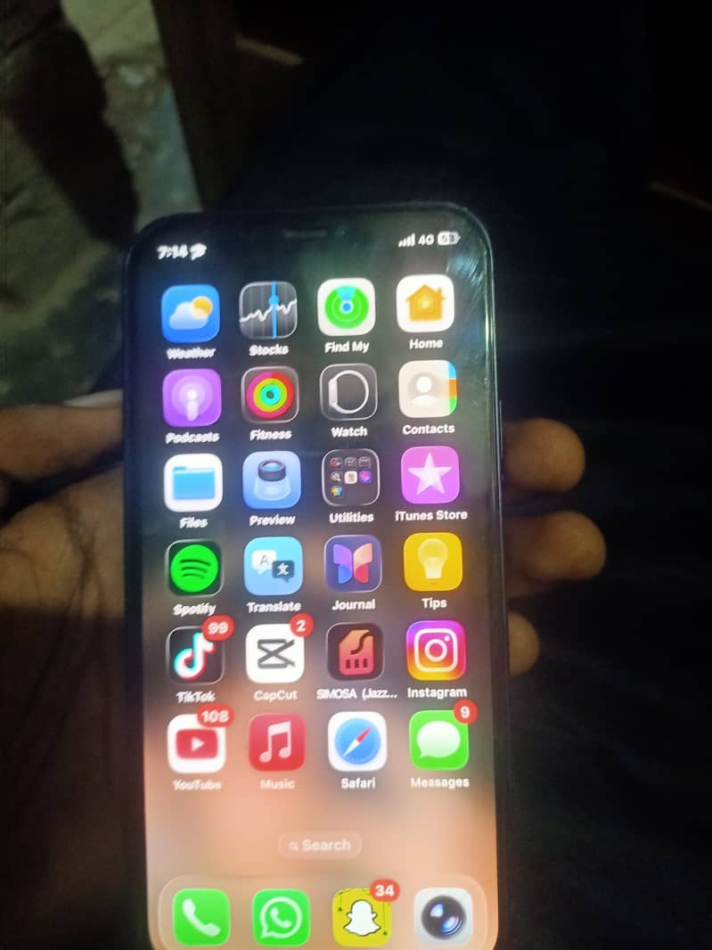 Apple iPhone 12 3