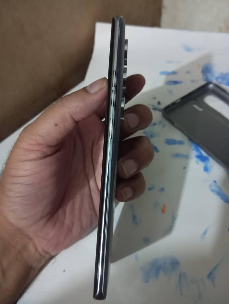 Tecno CAMON 40 Pro 1