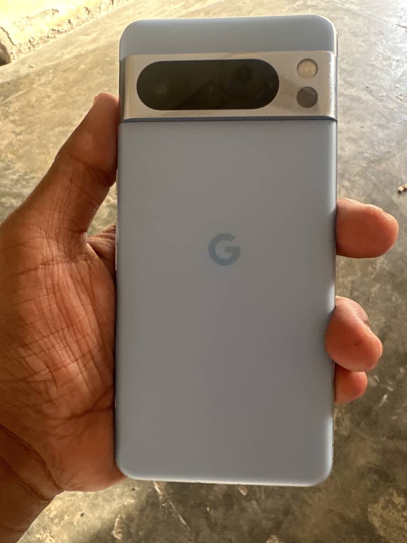 Google Pixel 8 Pro 1