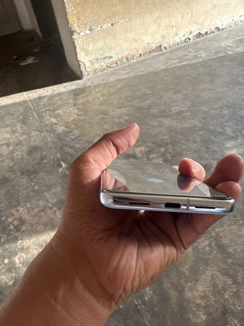 Google Pixel 8 Pro 3