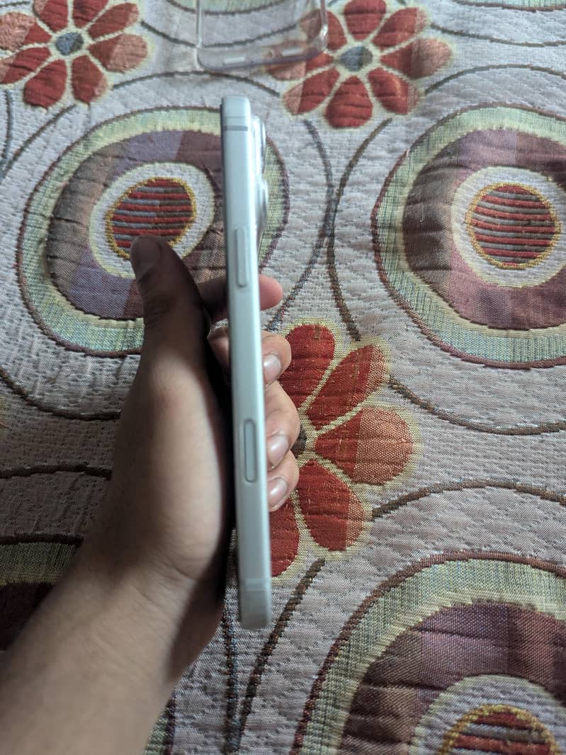 Apple iPhone 17 Pro Max 2