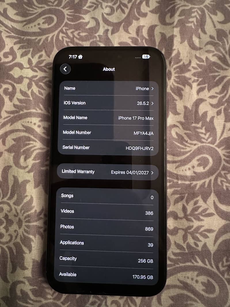 Apple iPhone 17 Pro Max 1