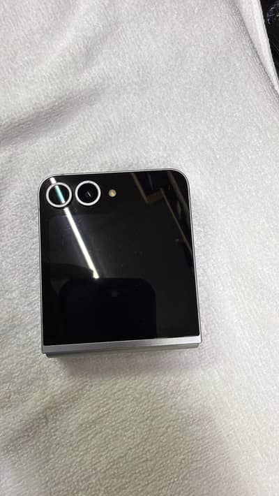 Samsung Mobile Z Flip 6