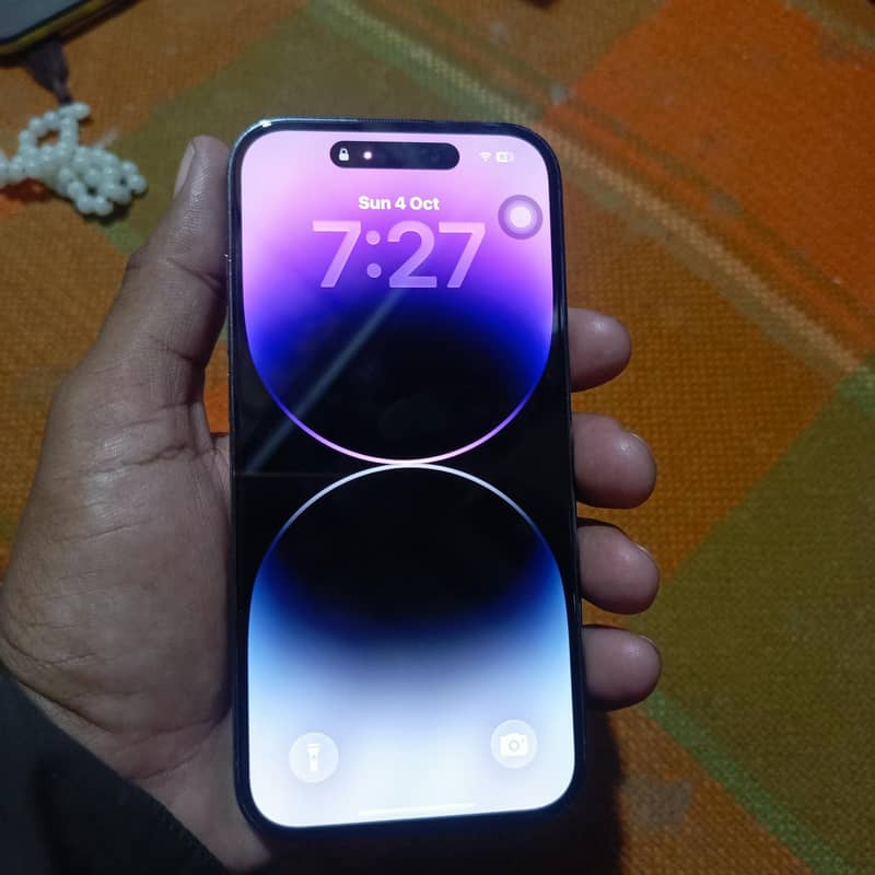 Apple iPhone 14 Pro 1