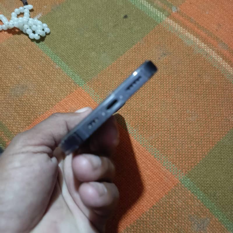Apple iPhone 14 Pro 3