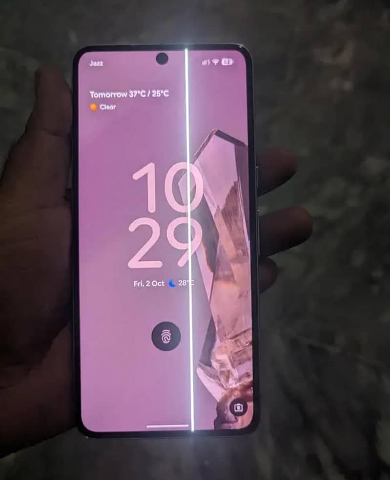 Google Pixel 8 4