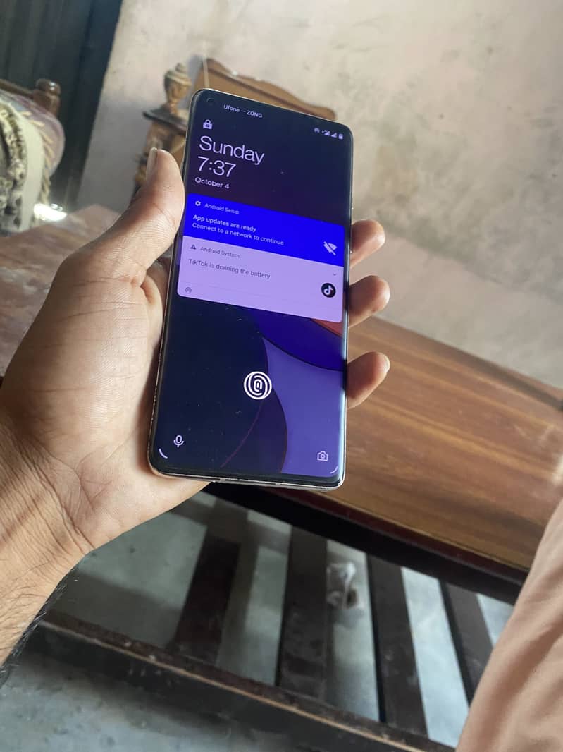 One Plus 8 dual sim 5