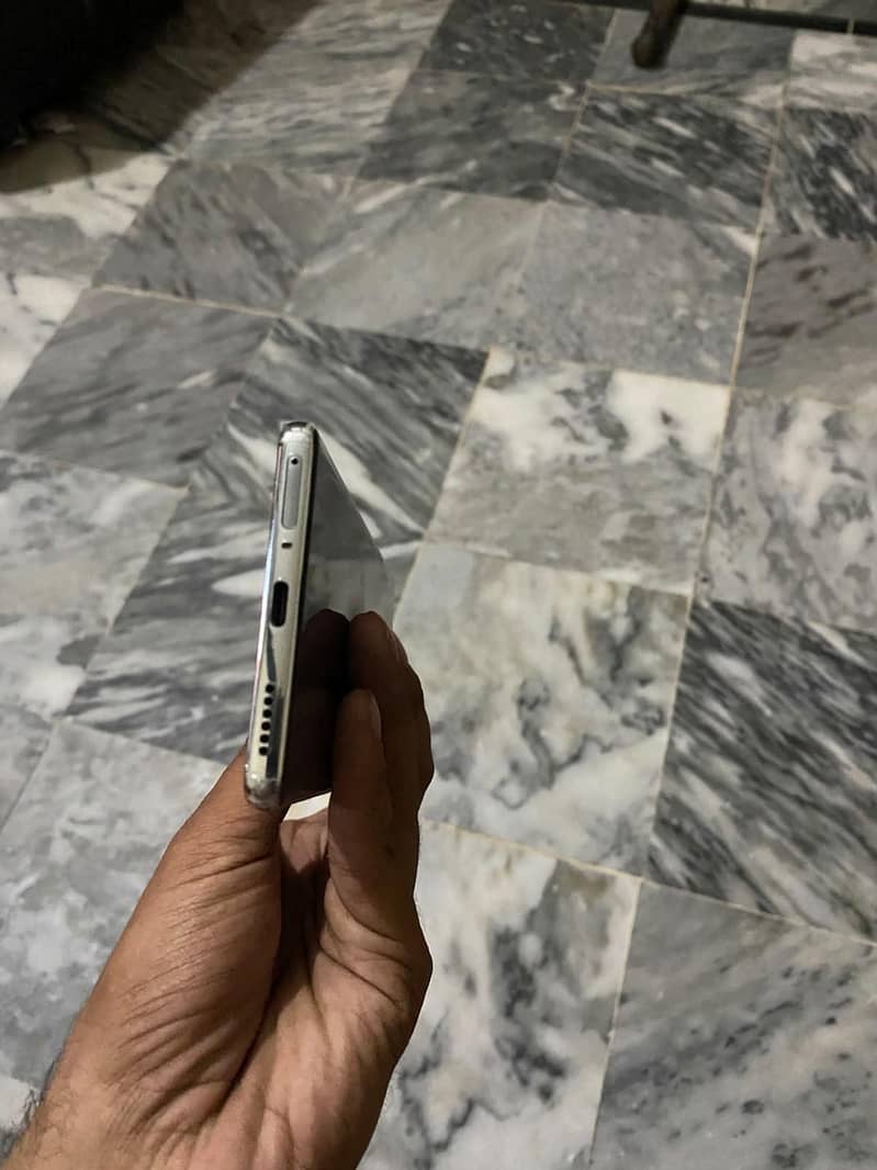 Tecno CAMON 40 Pro 2