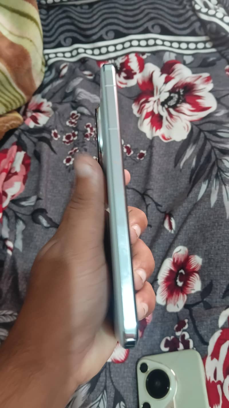Honor Magic 4