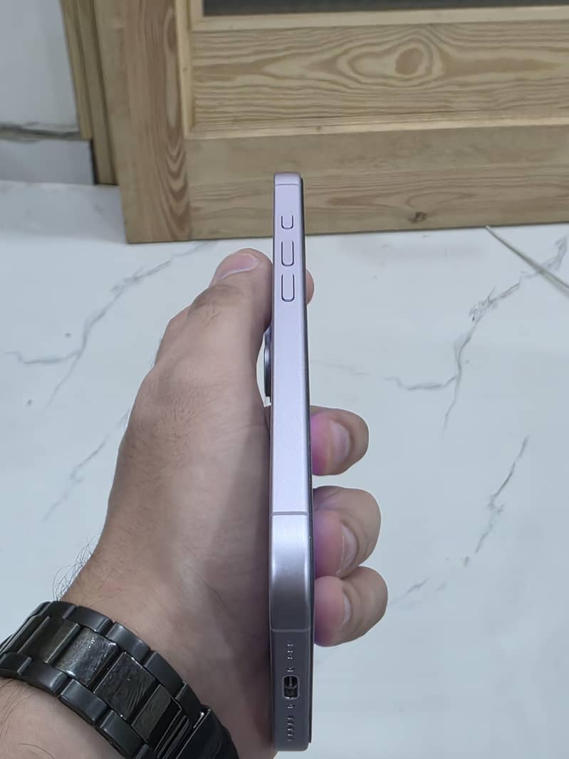 Apple iPhone 17 2