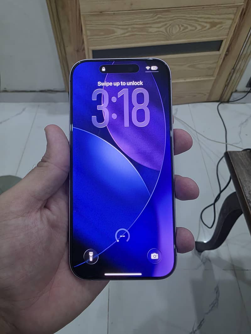Apple iPhone 17 6