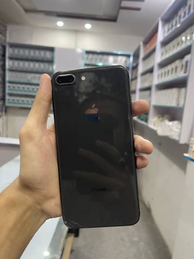 Apple iPhone 8 Plus