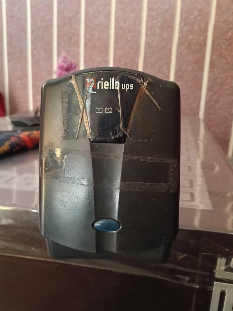 PC UPS USED 0