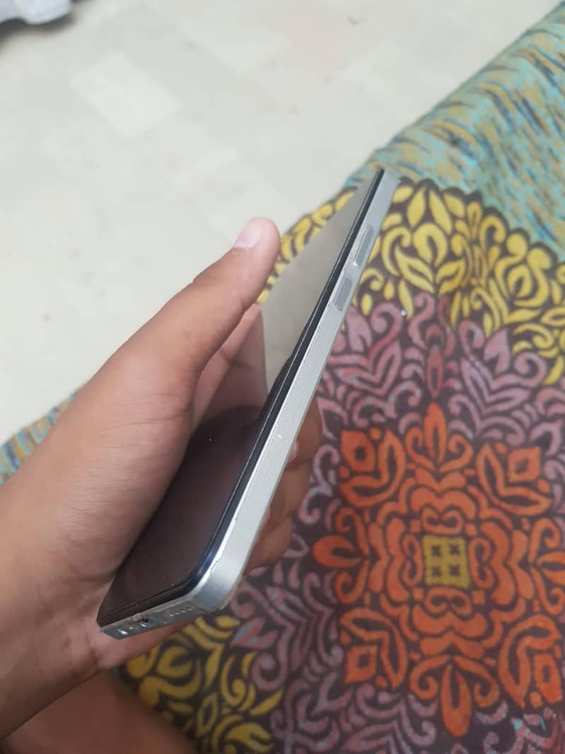 Realme C71 2