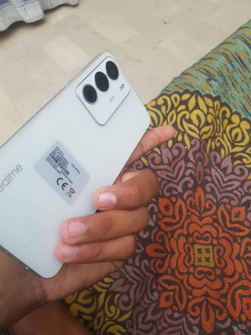 Realme C71 3