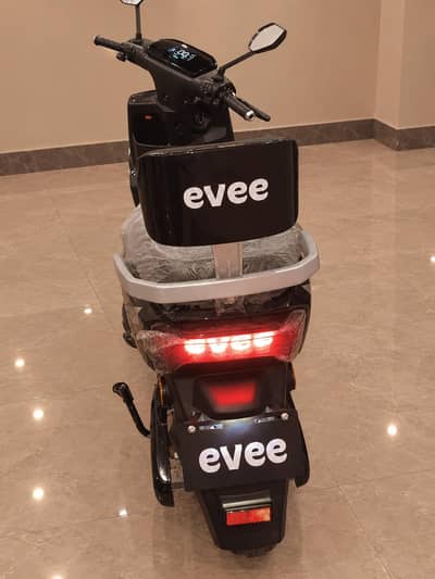 Electric scooter good condition for sale