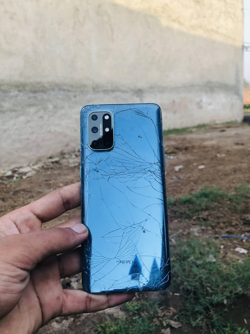 One Plus 8T 1