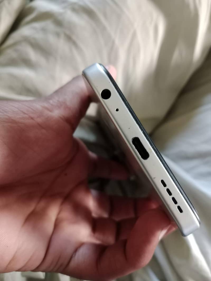 Infinix smart 10 plus 4