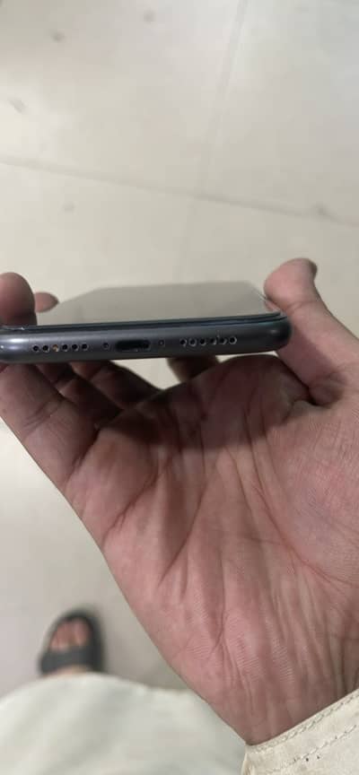 Apple iPhone 11 non pta bypss 10%10 Condition 64GB