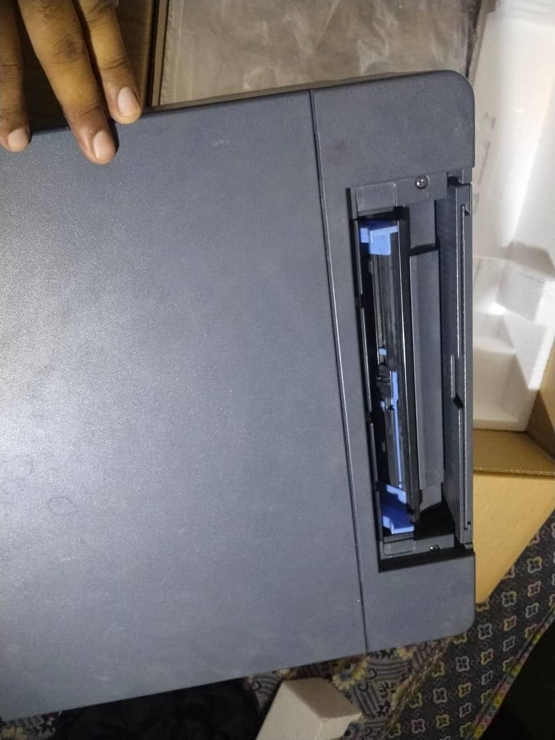 Epson L8050 4