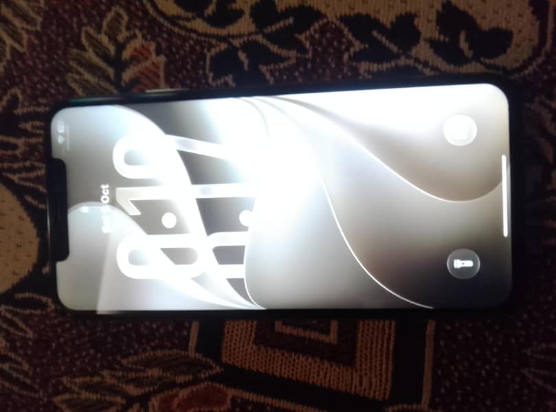 Apple iPhone 11 Pro Max 2