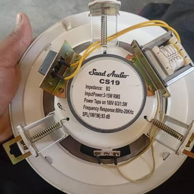 celling speaker is avail able in paking each prize 5000