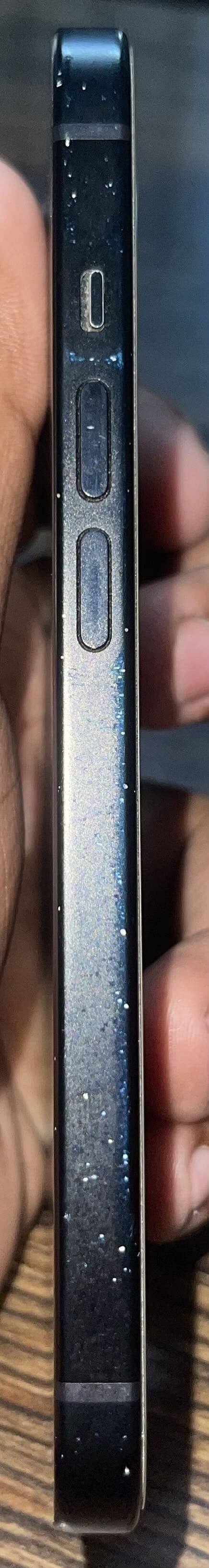 Apple iPhone 15 4