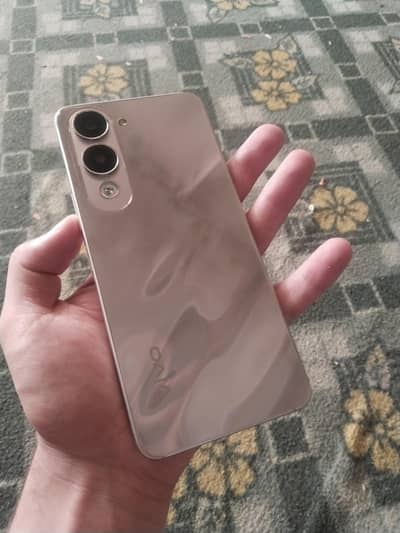Vivo Y04