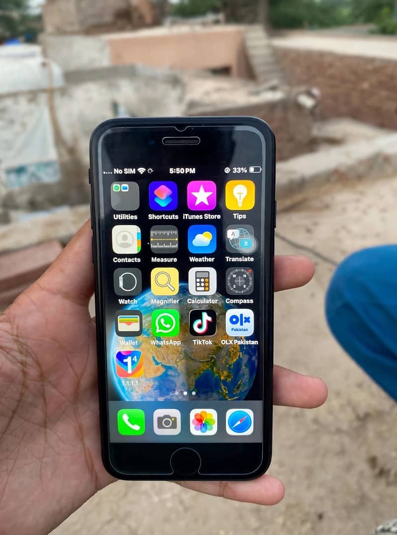 Apple iPhone SE 4