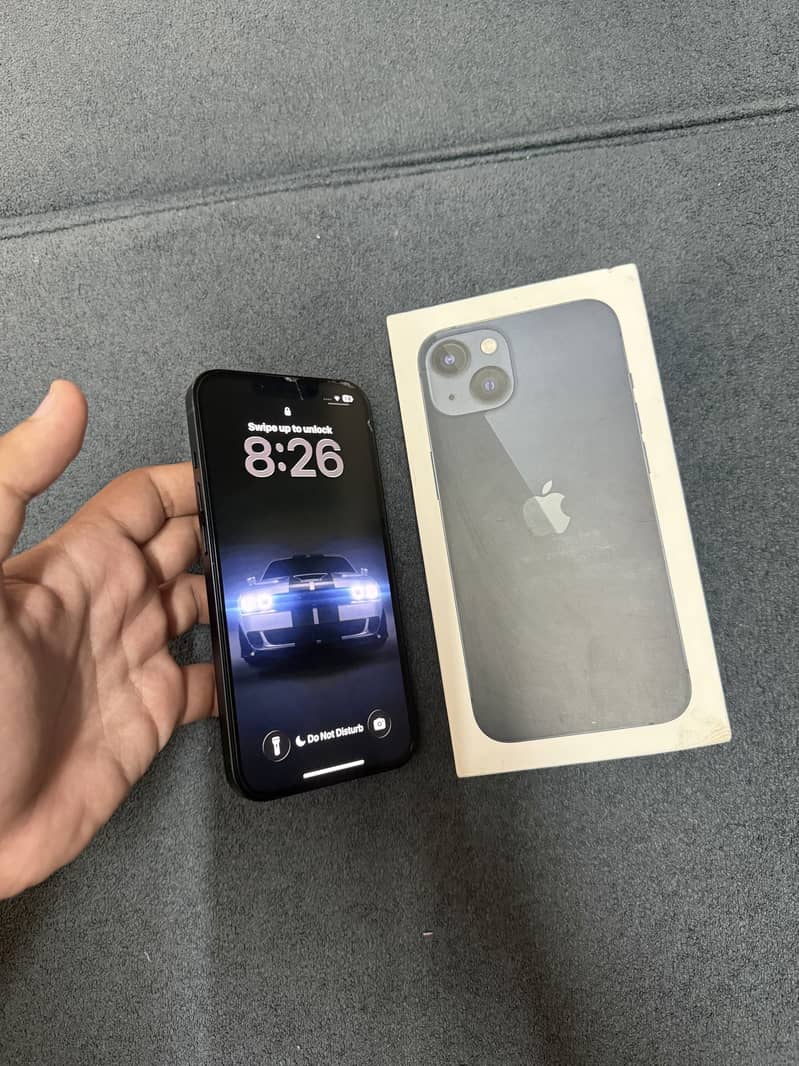 Apple iPhone 13 2