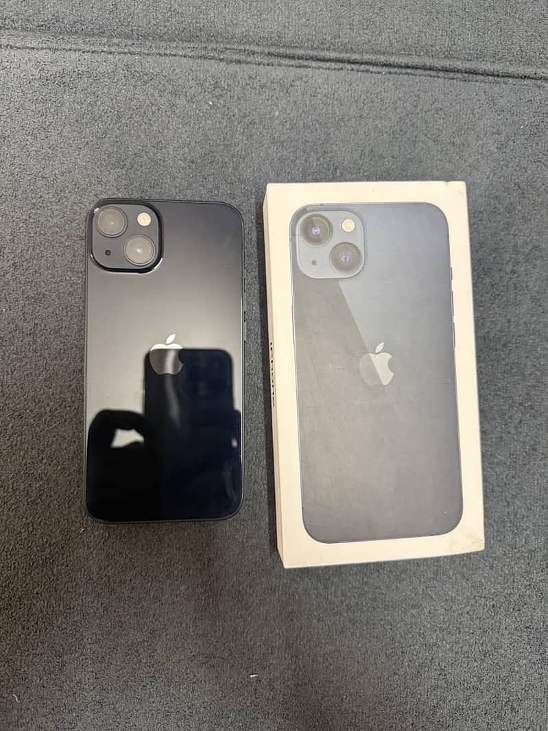 Apple iPhone 13 3