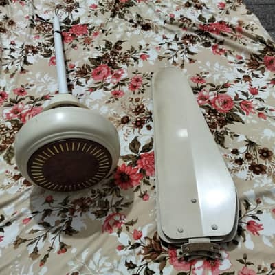 3 ceiling fan urgent sell