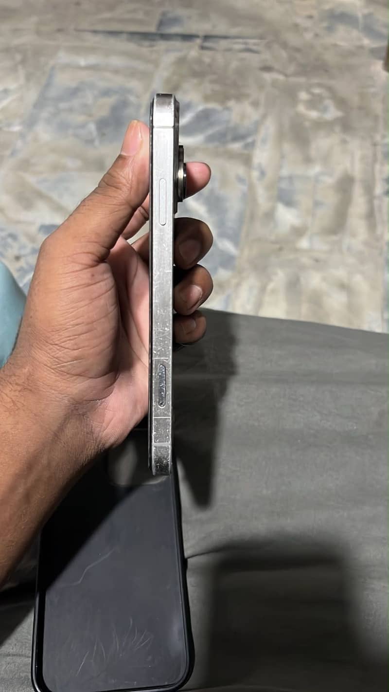 Apple iPhone XR 2