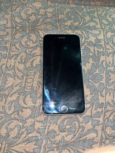 Apple iPhone SE