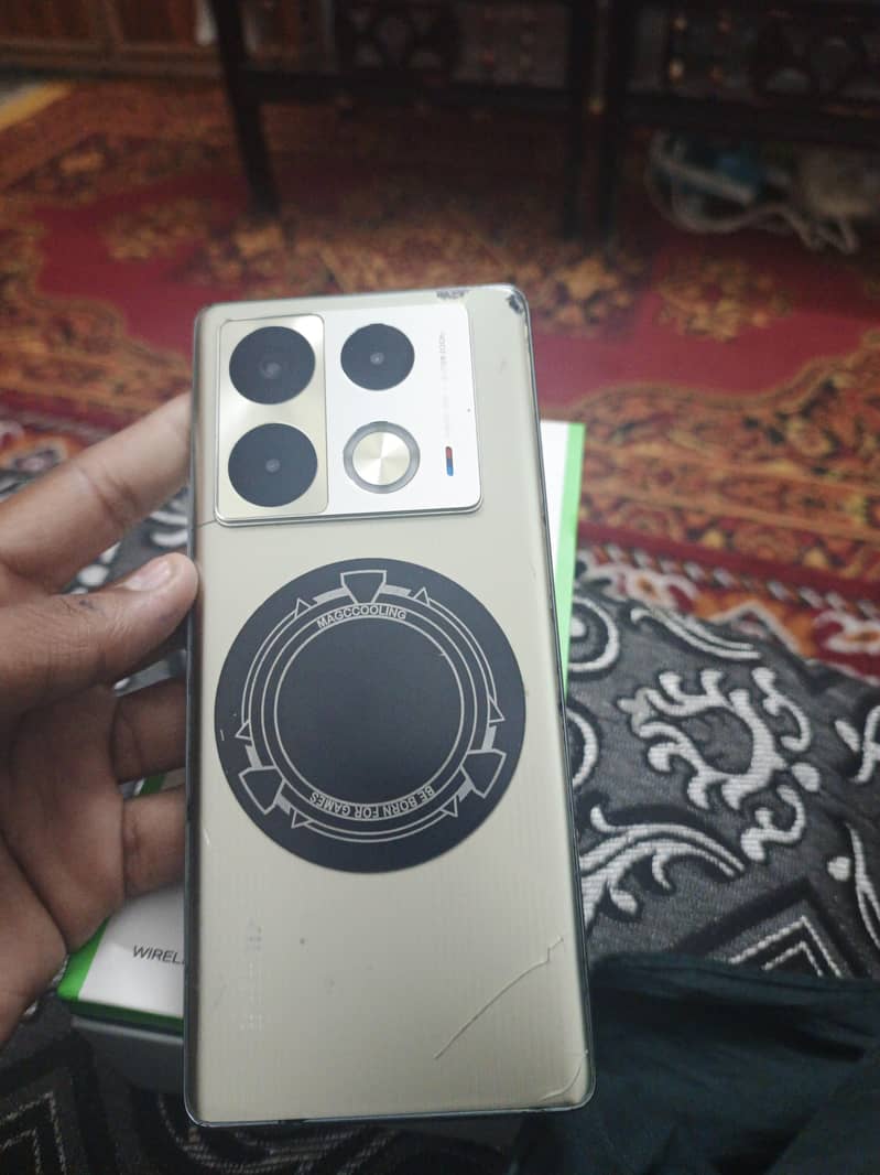Infinix Note 40 Pro 1