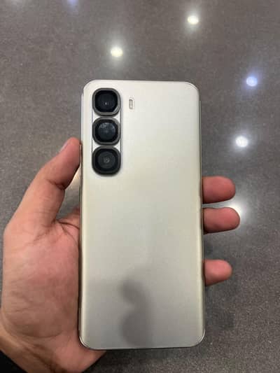 Infinix hot 60 Pro Plus