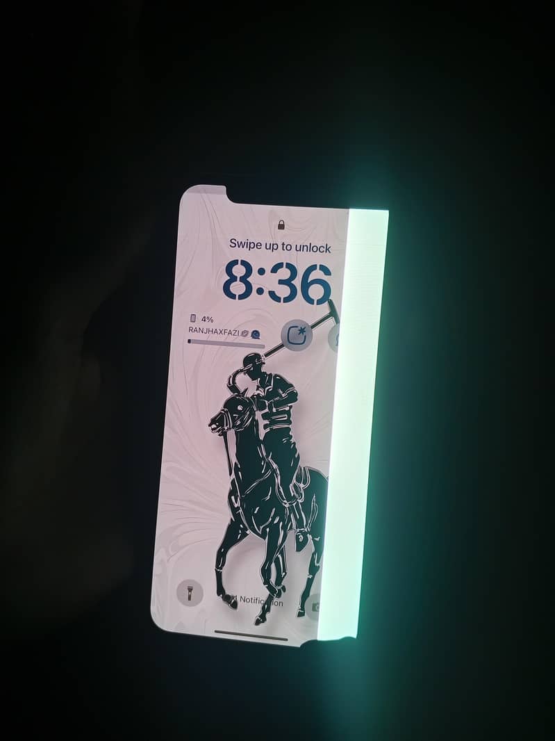Apple iPhone X 4
