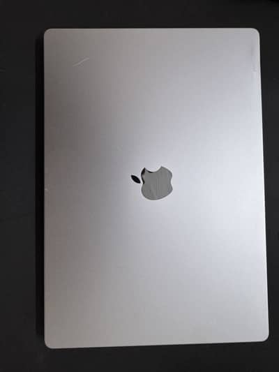 MacBook M1 Pro 2021 16 inches 32GB RAM 512SSD