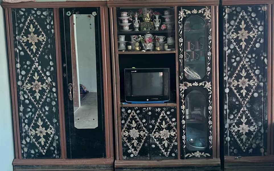 Cupboard 1