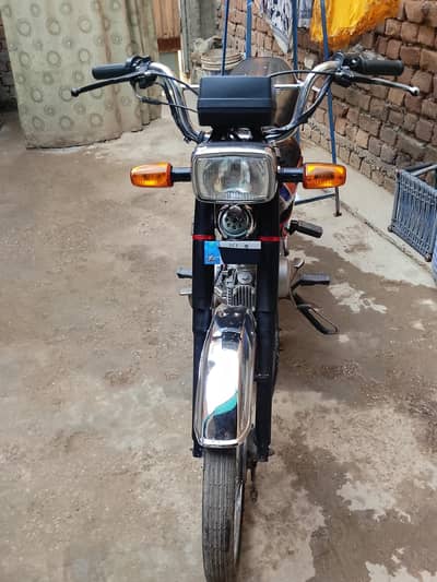 Islamabad number 2025 model and 10-8 conditioner
