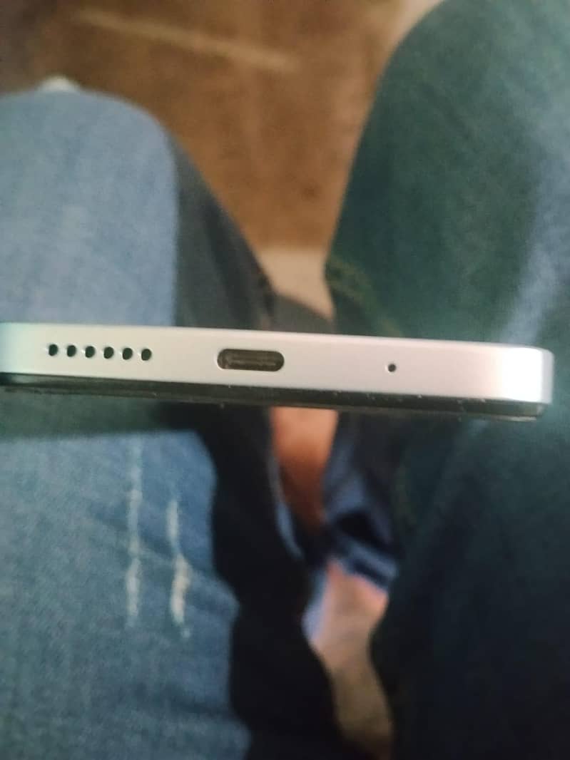 Xiaomi Redmi 13 2