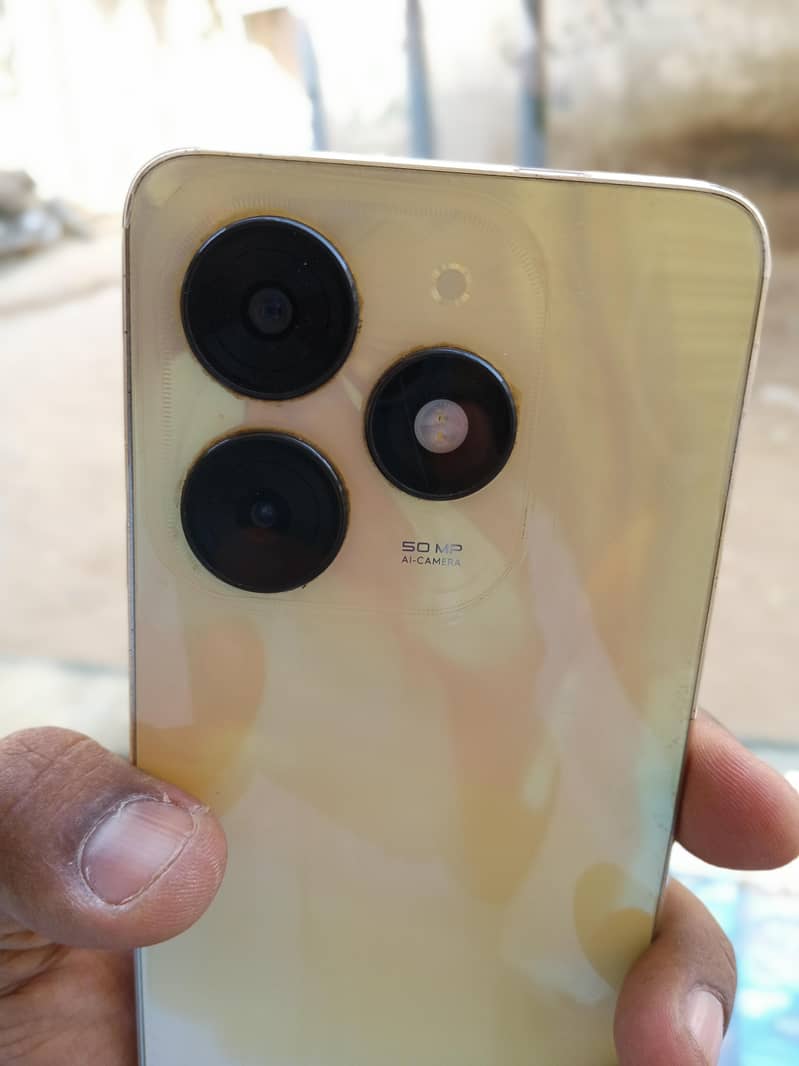 Tecno Spark 20C 1