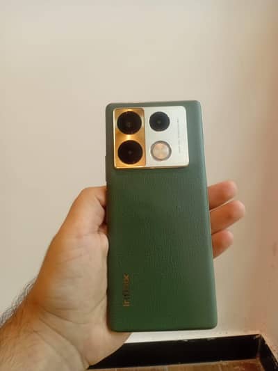Infinix Note 40 Pro