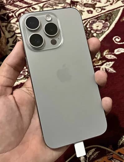 Apple iPhone 15 Pro Max